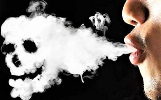 Hút thuốc lá điện tử nguy cơ mắc nhiều loại bệnh. (Ảnh minh họa)